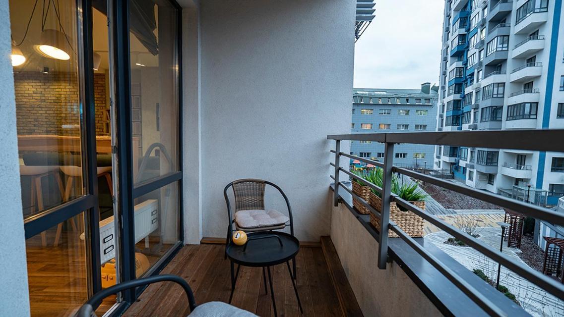 Loft Apartment Near Smart Plaza Polytech كييف المظهر الخارجي الصورة