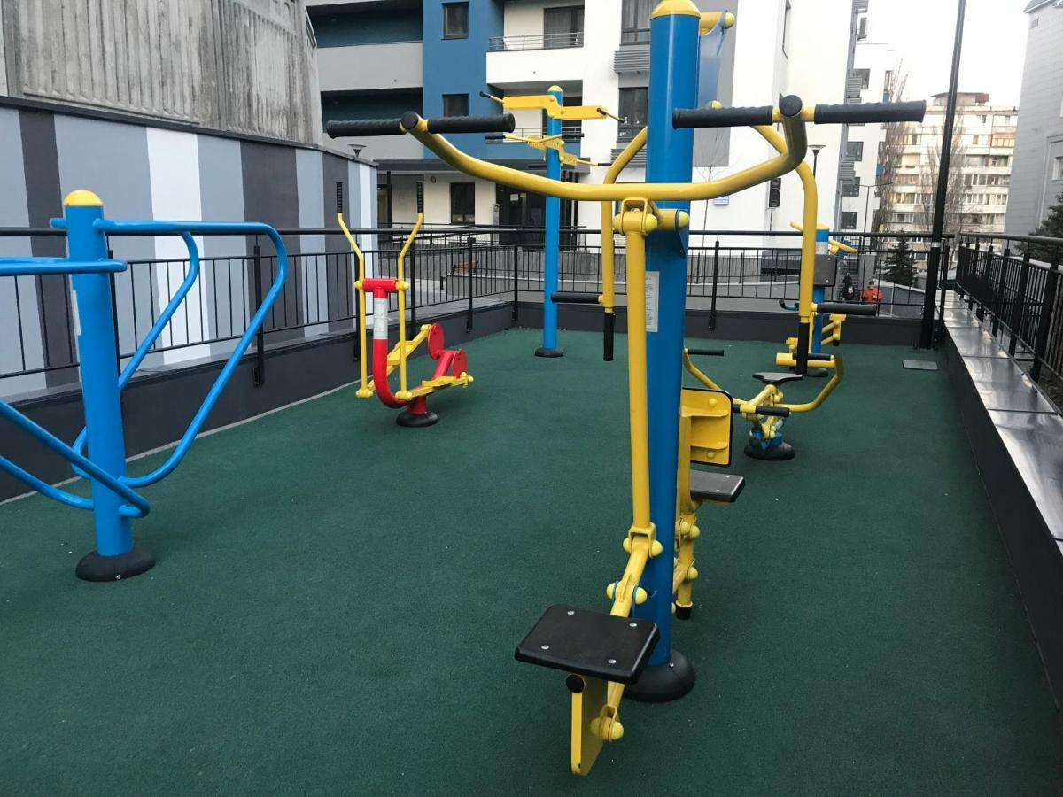 Loft Apartment Near Smart Plaza Polytech كييف المظهر الخارجي الصورة