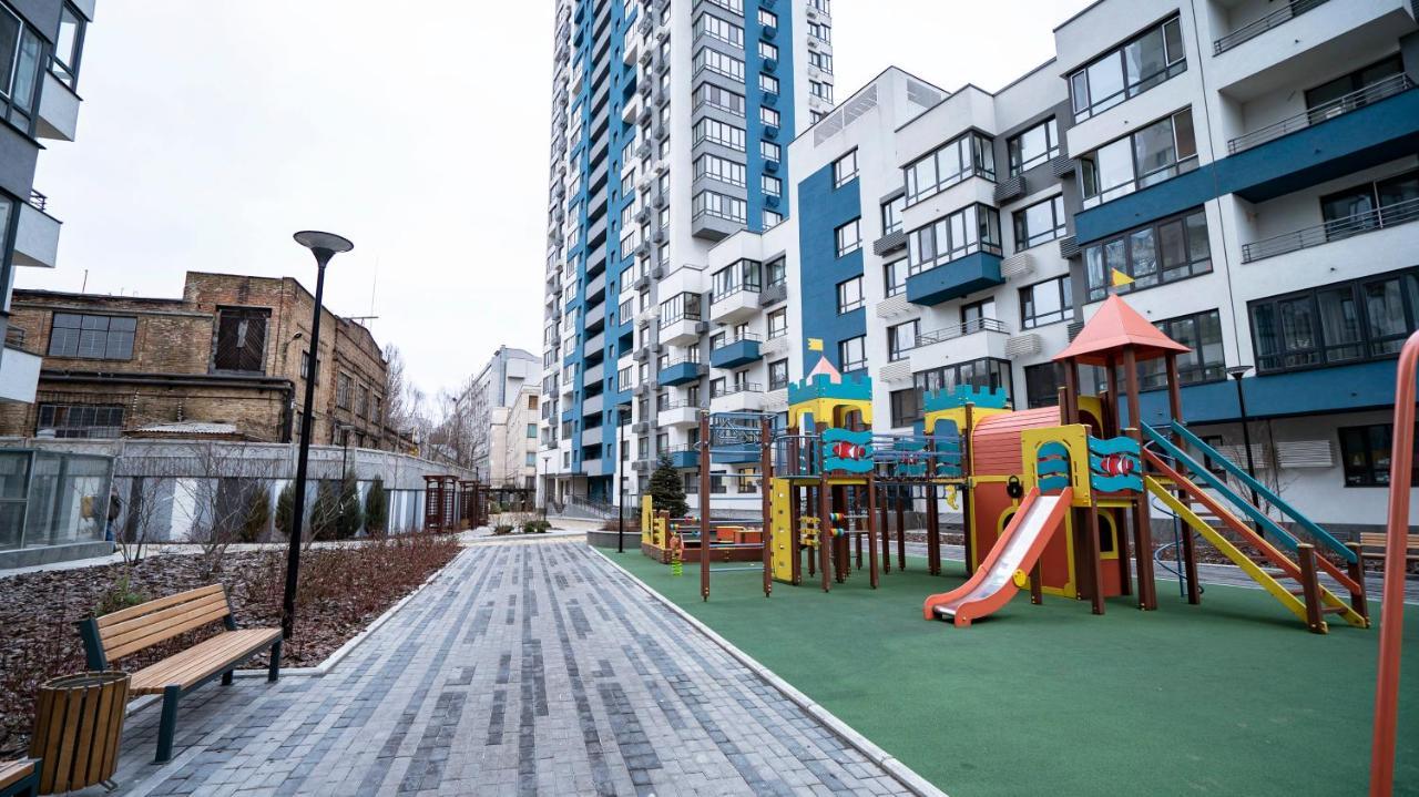 Loft Apartment Near Smart Plaza Polytech كييف المظهر الخارجي الصورة